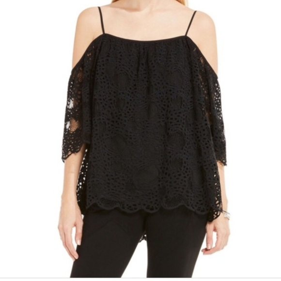 Vince Camuto Tops - Vince Camuto Lace Cold Shoulder top